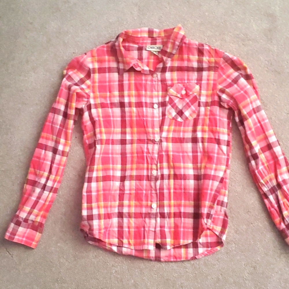 CHEROKEE plaid button down